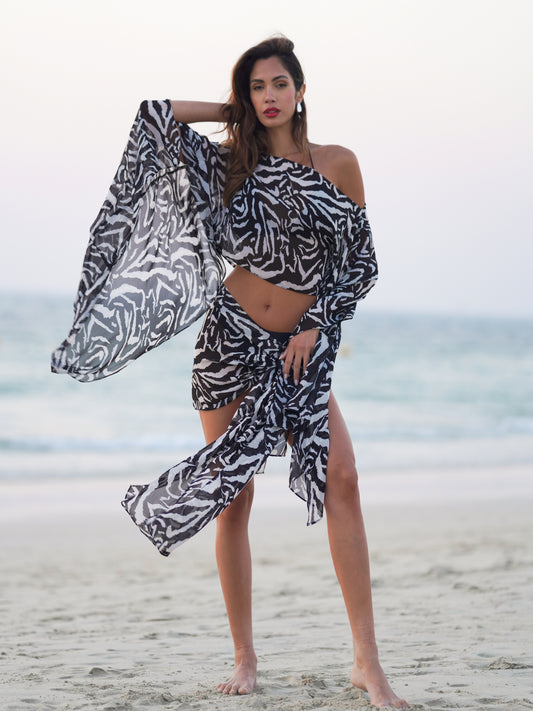 Noir Sauvage Cover Set